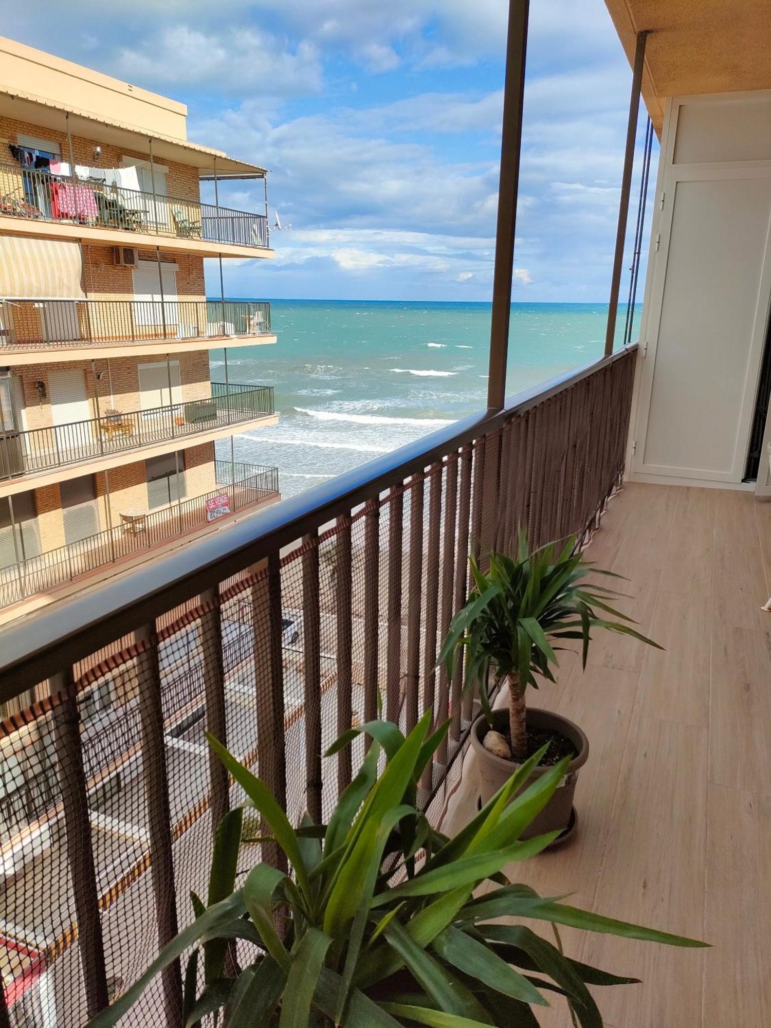 Beachfront Cozy Apartament Arenales Del Sol, Alicante エクステリア 写真